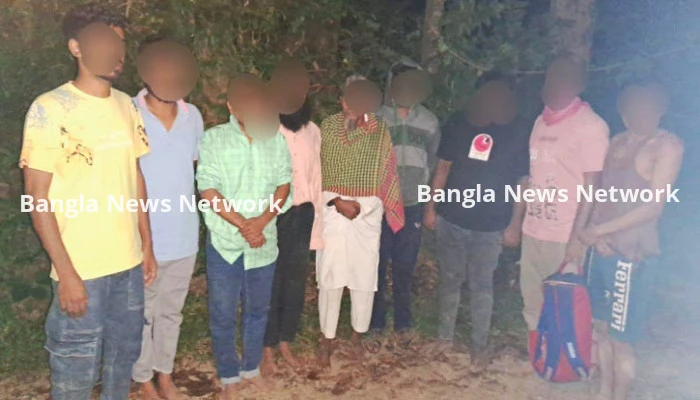 ভারতে ১৫ বাংলাদেশি আটক