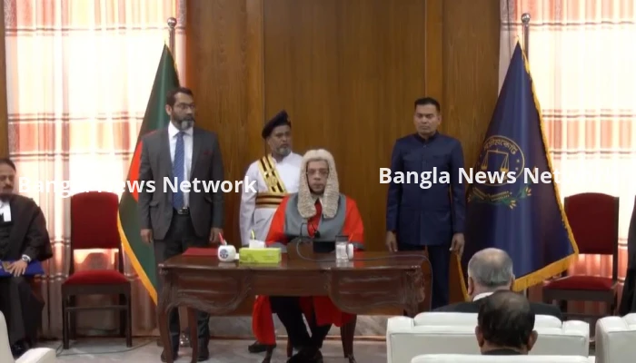 শপথ নিলেন হাইকোর্টের স্থায়ী ২১ বিচারপতি