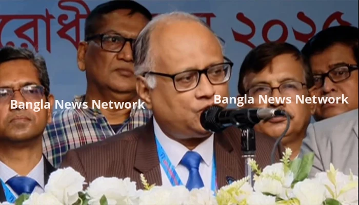 ক্ষমতাচ্যুতদের পালিয়ে যেতে সহযোগিতাকারীদের ভোট না দেয়ার আহ্বান দুদক চেয়ারম্যানের