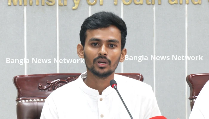 উপদেষ্টা আসিফ ভোরে খেতে যান নীলা মার্কেটে, দোকান বন্ধ থাকলে ওয়েস্টিনে