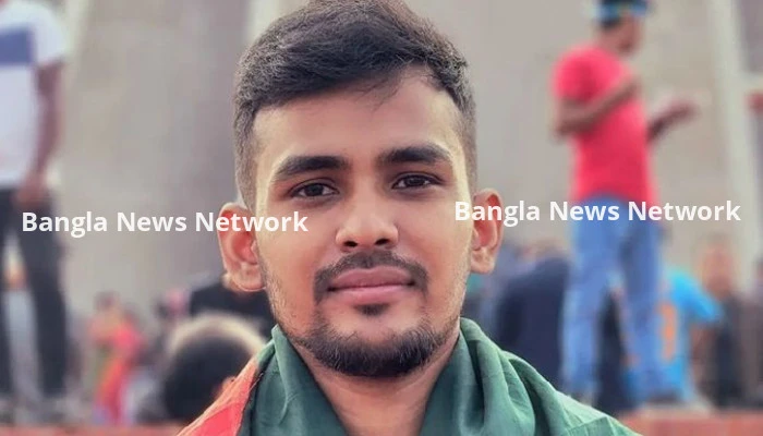 সকালের মধ্যে সব বিচারপতিকে পদত্যাগ করতে হবে: সমন্বয়ক আসিফ