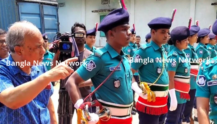 সিলেটে লাল গালিচা দেখেই রেগে আগুন স্বরাষ্ট্র উপদেষ্টা