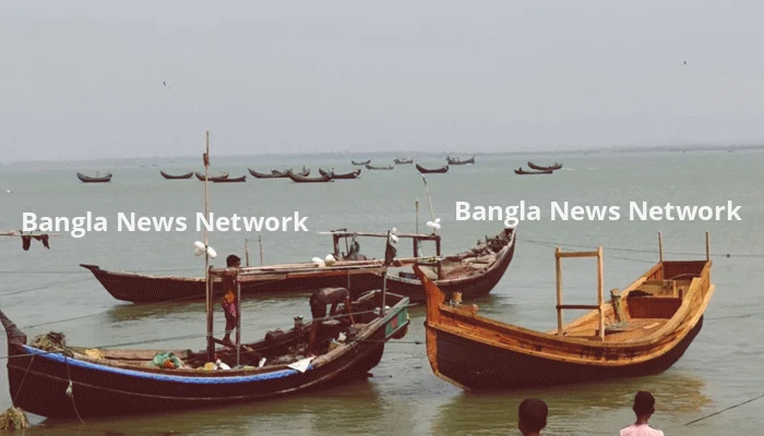 টেকনাফে ১৩ জেলেকে ধরে নিয়ে গেছে আরাকান আর্মি