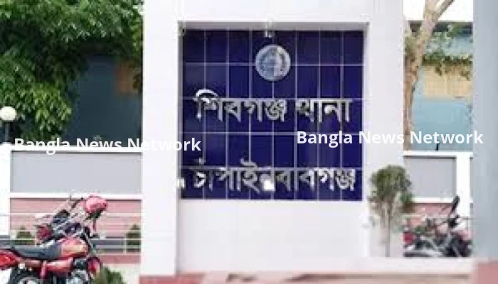 চাঁপাইনবাবগঞ্জে যুবককে কোপানোর ঘটনায় গ্রেফতার ২