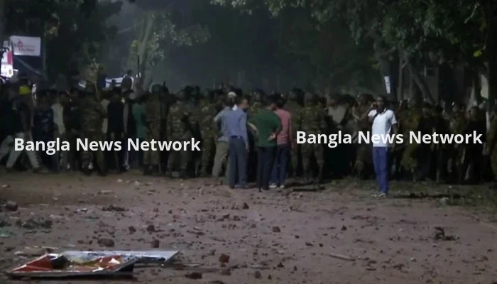 মধ্যরাতে ঢাকা পলিটেকনিক-বুটেক্স শিক্ষার্থীদের মধ্যে তুমুল সংঘর্ষ, আহত ২৯ জন ঢামেকে