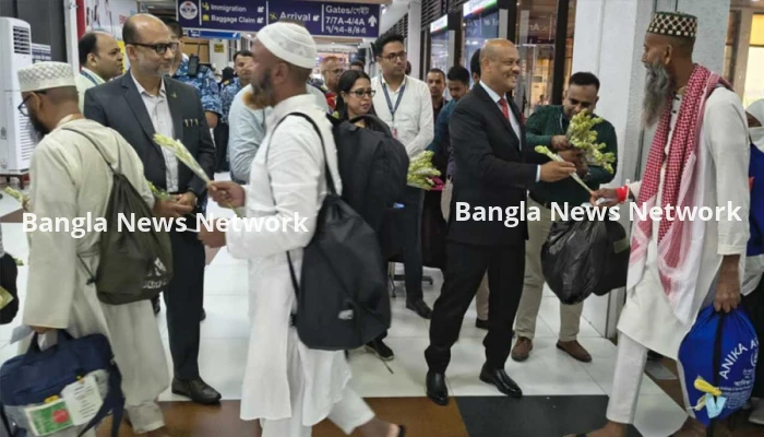 হজ শেষে ৫১ হাজার ৬১৫ জন হাজির দেশে ফেরা সম্পন্ন