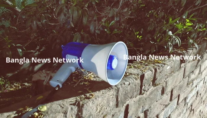 যশোরে হ্যান্ডমাইকে বাজছিল বঙ্গবন্ধুর ৭ মার্চের ভাষণ, মাইক জব্দ করে থানায়