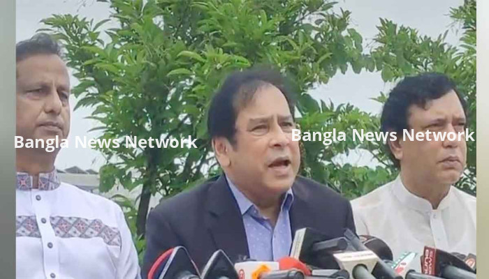 নুর-সহ তিনজনের বিরুদ্ধে আইনি ব্যবস্থা নেয়া হবে: রেজা কিবরিয়া