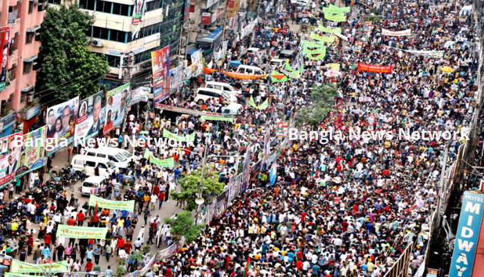 সরকার চক্রান্ত করছে, নেতা-কর্মীদের সর্তক থাকতে হবে: মির্জা ফখরুল