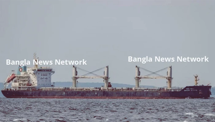 হরমুজ প্রণালিতে আটকা ৩১ নাবিকসহ বাংলাদেশি জাহাজ, কূটনৈতিক সহায়তা চাইলো বিএসসি