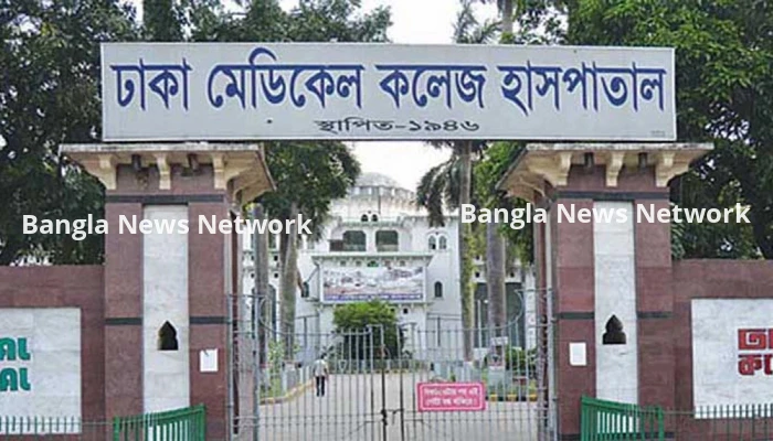 বংশালে জুতা কারখানায় আগুন, দগ্ধ ৪