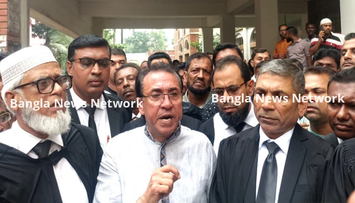 হাসিনাসহ ৩৫ জনের নামে বিএনপি নেতার হত্যাচেষ্টার মামলা