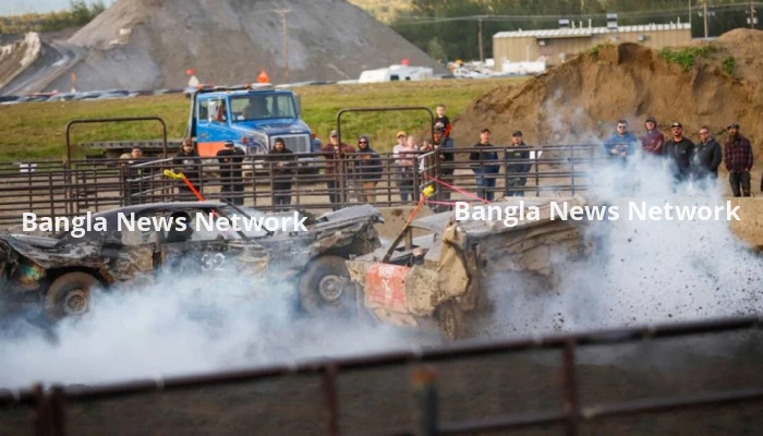 অস্ট্রেলিয়ায় রেস চলাকালীন সময় সমর্থকদের ওপর উঠে গেল গাড়ি, আহত ৯