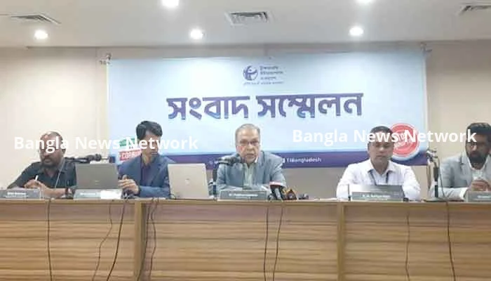 সম্পদ বৃদ্ধিতে এমপিদের চেয়ে এগিয়ে চেয় চেয়ারম্যানরা : টিআইবি