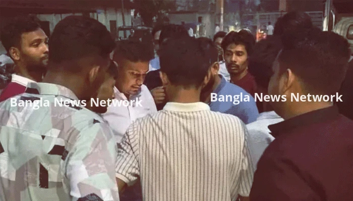 নিষিদ্ধ ছাত্রলীগ ও কিশোর গ্যাংয়ের ১৮ সদস্যকে পুলিশে দিলো ছাত্রদল
