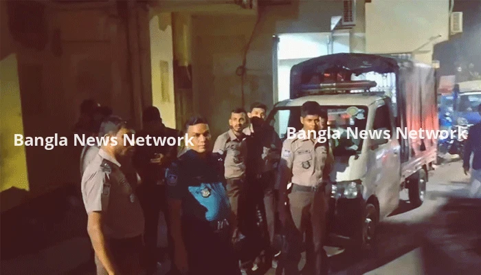 চট্টগ্রামে নগর ভবনে শীর্ষ সন্ত্রাসী বগাকে গ্রেপ্তারে বাধা দেওয়ার অভিযোগ পুলিশের
