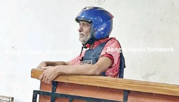 এবার দুদকের মামলায় গ্রেফতার সাবেক বিচারপতি মানিক