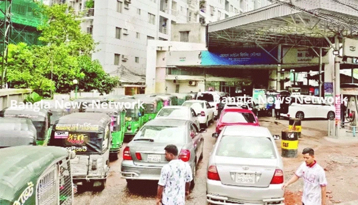 গ্যাসের জন্য হাহাকার