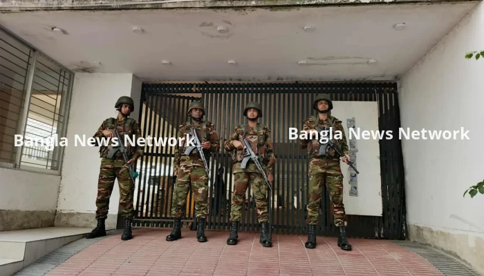 হাজী সেলিমের বাসায় যৌথ বাহিনীর অভিযান