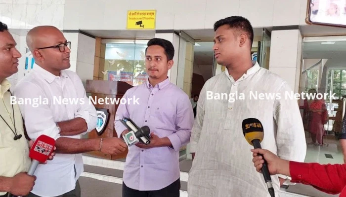 অভিযোগ নিয়ে দুদকে হাসনাত-সারজিস, যা জানা গেল