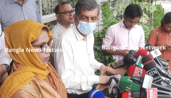 এইচএসসি পরীক্ষায় নেই বিশৃঙ্খলা, ফল প্রকাশেও দ্রুততার আশ্বাস শিক্ষা উপদেষ্টার