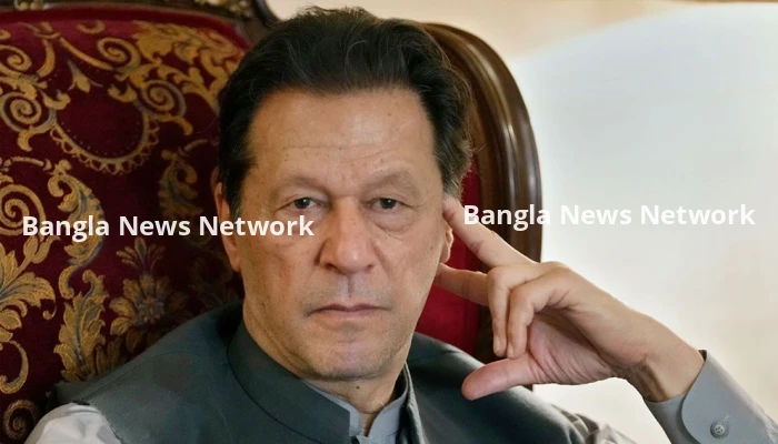 দুর্নীতির আরেক মামলায় ইমরান খান ও তার স্ত্রীর ১৭ বছরের কারাদণ্ড
