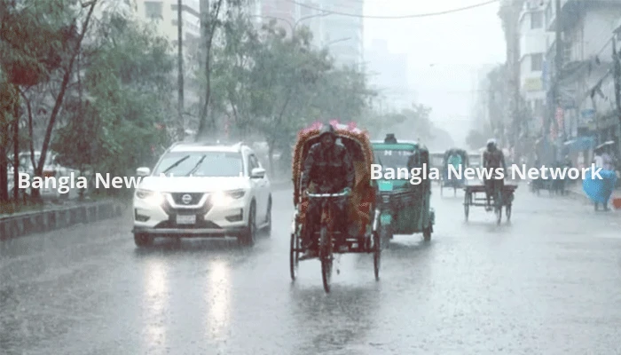 ঢাকায় আজও ভারী বৃষ্টি, সারা দেশে ঝড়ের আশঙ্কা