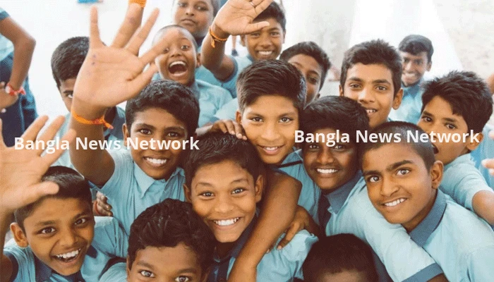 ৩টি করে ভাষা শেখা বাধ্যতামূলক, জুলাই থেকে নবম ও দশম শ্রেণিতে কার্যকর