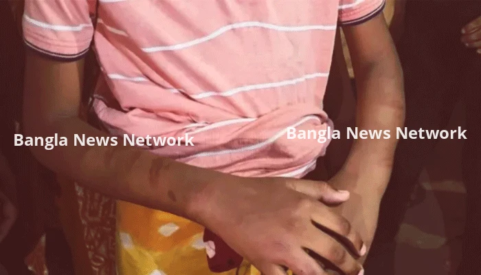 মাদ্রাসাছাত্রকে বেদম নির্যাতন, প্রধান শিক্ষককে মারধর এলাকাবাসীর