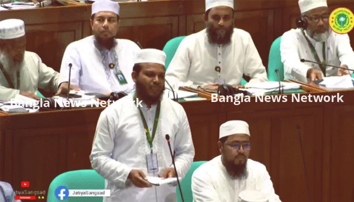 ৮ পাম্প ঘুরেও গাড়ির তেল পাননি এমপি, সংসদে এলেন লোকাল বাসে