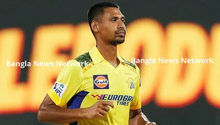 ৭ রানে ৪ উইকেট  নিয়ে নিজেকে মেলে ধরলেন মুস্তাফিজ