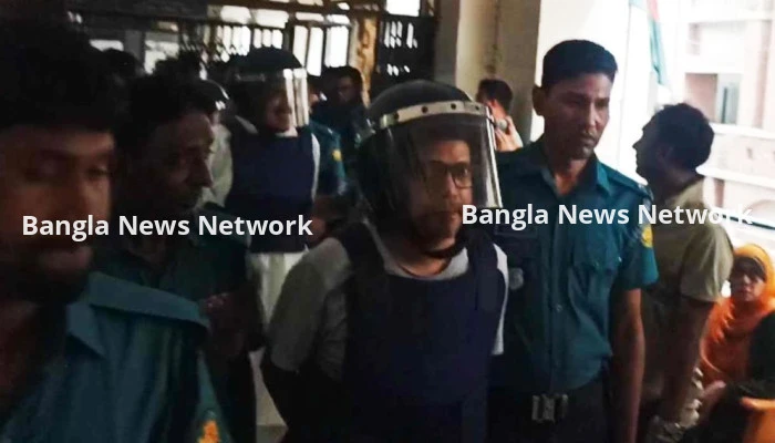 ৫ আগস্ট সংসদ ভবনে পালিয়ে ছিলেন শিরীন শারমিন-পলকসহ ১২ জন