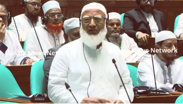প্রবাসীদের শ্রমিক বলতে নারাজ বিরোধীদলীয় নেতা