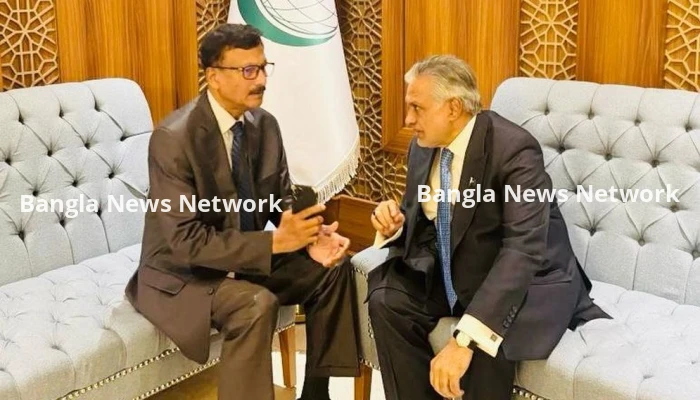 জেদ্দায় পররাষ্ট্র উপদেষ্টার সঙ্গে পাকিস্তানের পররাষ্ট্রমন্ত্রীর বৈঠক