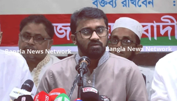 পাটওয়ারীকে গ্রেপ্তার করে রিমান্ডে নিলেই বের হবে, বাসে ককটেল মারছে কারা: রাশেদ খান