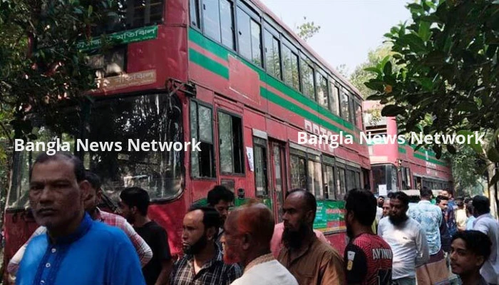 গাজীপুরে পিকনিকের বাসে বিদ্যুৎস্পৃষ্ট হয়ে ৩ শিক্ষার্থী নিহত