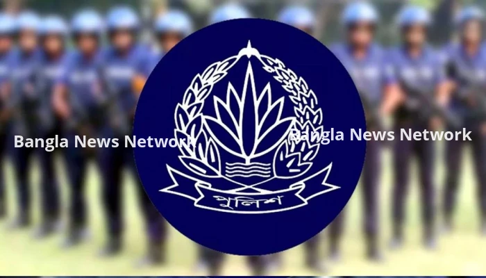১৫ নভেম্বর নতুন রঙের পোশাক পাচ্ছে পুলিশ, মানসিকতা পরিবর্তনের তাগিদ বিশ্লেষকদের