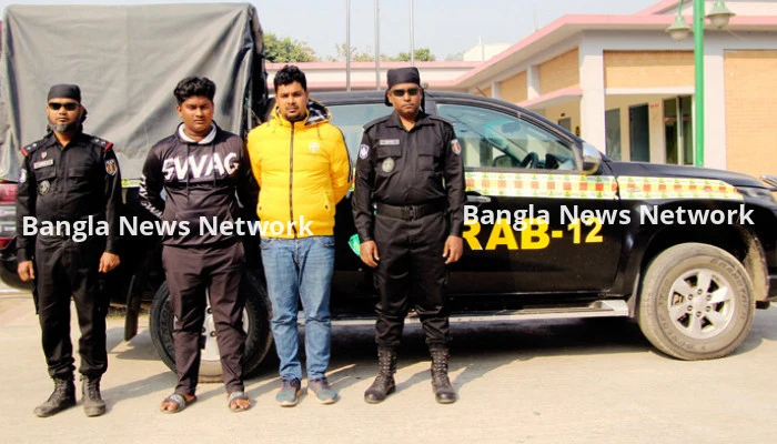 র‌্যাবের হাতে কিশোর গ্যাংয়ের মূলহোতাসহ গ্রেপ্তার ২