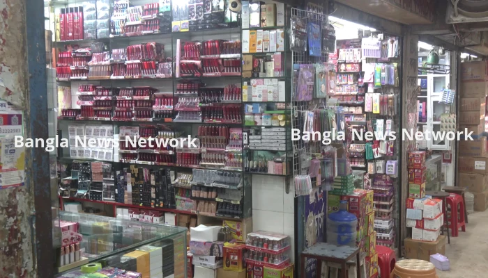 নকল প্রসাধনীতে সয়লাব বাজার, থামছে না অভিযানেও