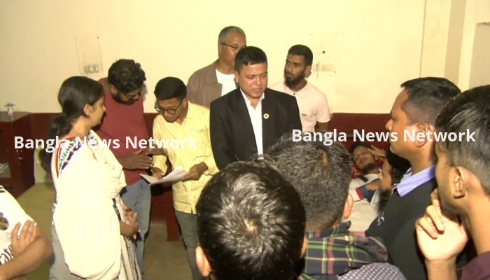 রংপুরে শিক্ষার্থীদের মারধর, ৩ ঘন্টা সড়ক অবরোধ