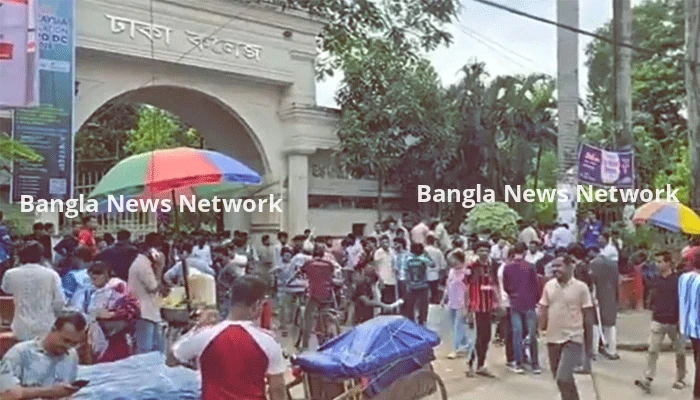 ঢাকা কলেজে ছাত্রদল-শিবির সংঘর্ষ, কয়েকজন আহত