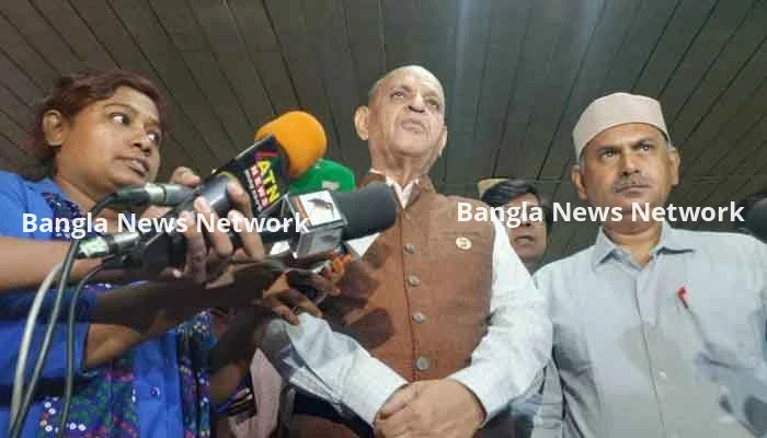দেশে অ্যাস্ট্রাজেনেকা টিকা গ্রহণকারীদের ওপর জরিপ চলছে: স্বাস্থ্যমন্ত্রী
