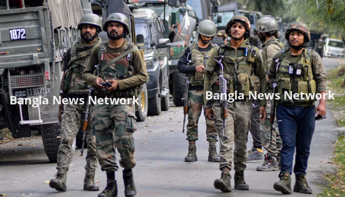 কাশ্মিরে নির্মাণ সাইটে জঙ্গি হামলায় চিকিৎসকসহ নিহত ৭