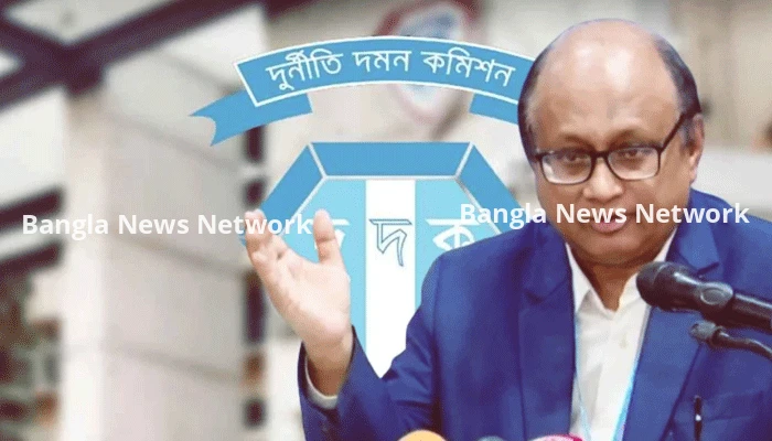 আজ‌ই পদত্যাগের বিষয়ে জানাবেন দুদক চেয়ারম্যান