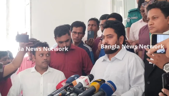 বিচারের মধ্য দিয়েই আওয়ামী লীগের ফয়সালা করতে হবে : নাহিদ