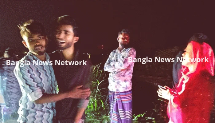 বাসের তেল শেষ, ট্রেনে কাটা পড়ল লাইনে বসা ৫ যাত্রী