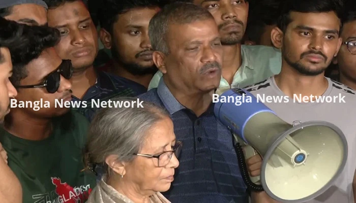 গভীর রাতে চার উপদেষ্টার আশ্বাসে হাসপাতালে ফিরেছেন আহতরা