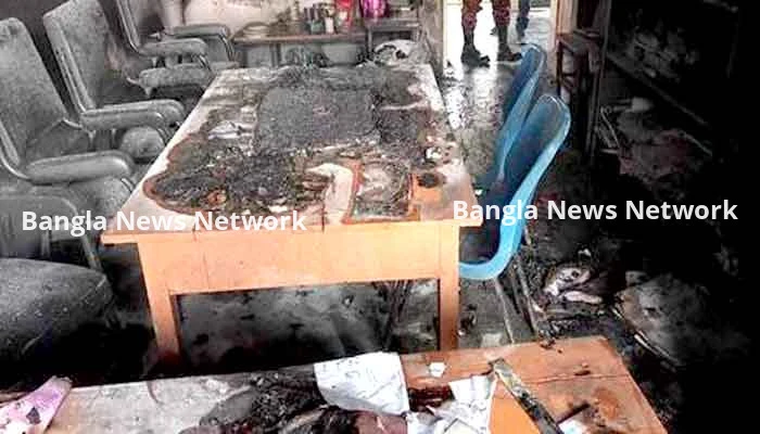 গাজীপুরে দুই শিক্ষা প্রতিষ্ঠানে আগুন দিলো দুর্বৃত্তরা