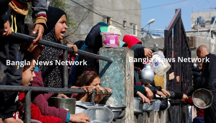 ত্রাণের অপেক্ষারত ফিলিস্তিনিদের ভিড়ে হামলা, নিহত ১৯