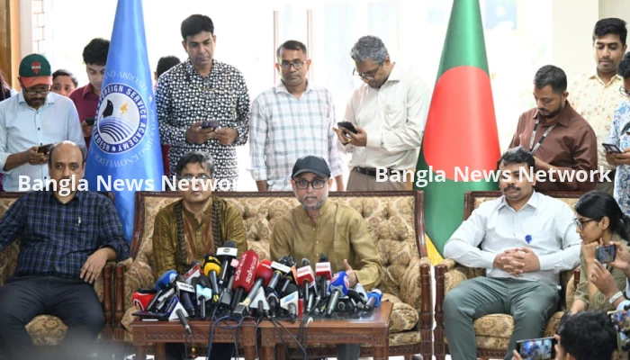 ৫ আগস্ট সরকারি ছুটি থাকবে: উপদেষ্টা ফারুকী